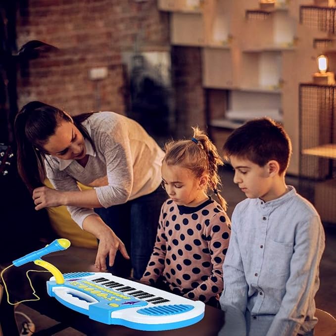 Love&Mini Piano Toy Keyboard for Kids - Baby Girls Toys with 31 Keys and Microphone Musical Instrument Birthday Gift for 3+ Years Old Girls and Boys (Blue)