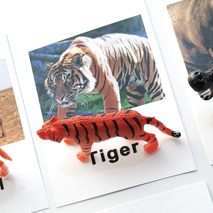 MEROCO Montessori Animal Match - Miniature Forest Animal Toy Figurines with Matching Cards Montessori Language Materials Preschool Learning Toy NEWTT0010YS3