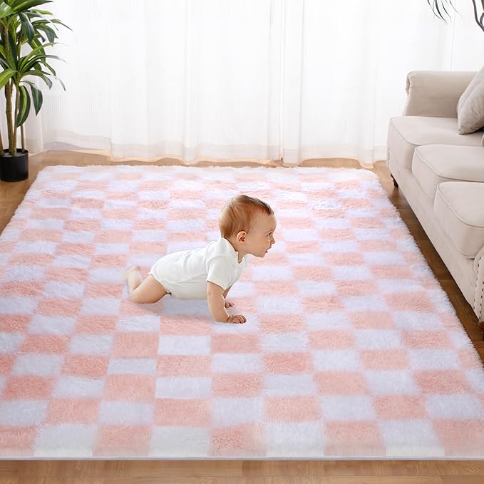 Super Soft Rug for Bedroom, 4x5.8 Ft Pink and White Area Rug Classic Checkered Shaggy Anti-Skid High Pile Soft Fluffy Rug Fuzzy Carpet for Living Room Bedroom Kids Room Nursery, Dorm Home Decor