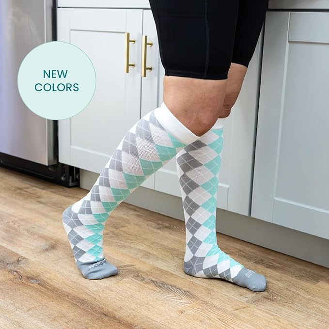 Motif Medical, Maternity Compression Socks, Must Have Items for Pregnancy