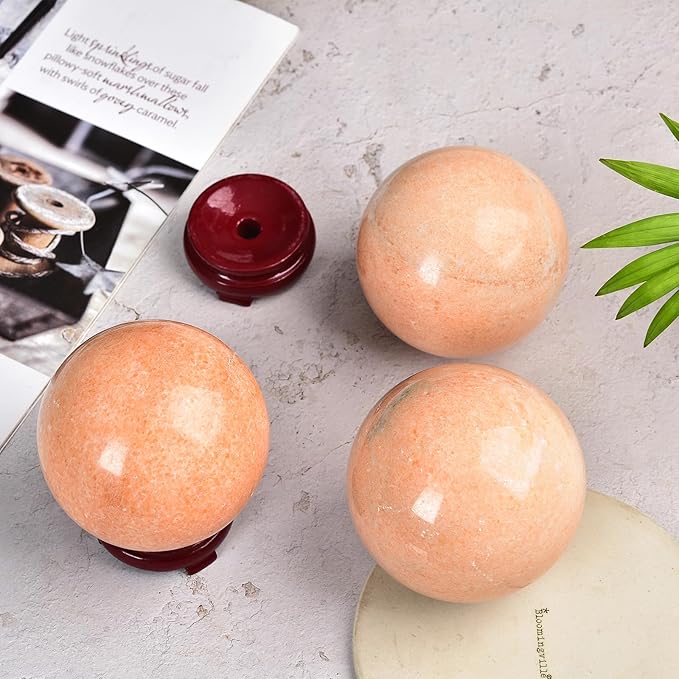 JIC Gem Big Sparkling Quartz Crystal Ball Sunstone Healing Crystal Gemstone Sphere with Decorative Wooden Stand for Meditation Gifts Decoration (80-90mm)