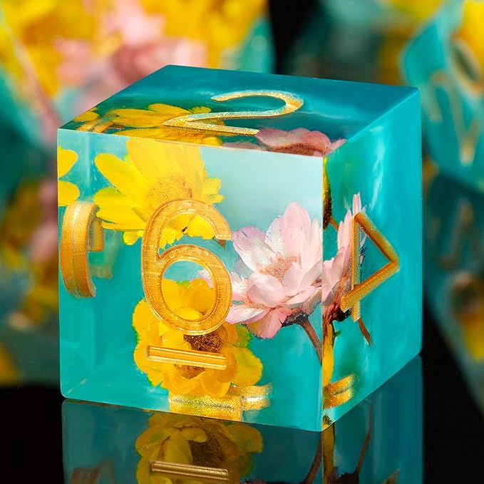 Flower DND Dice DNDND Handmade Resin Sharp Edge D&D Die with Gift Case for D&D Dungeons and Dragon Tabletop Games (Daisy Flower)