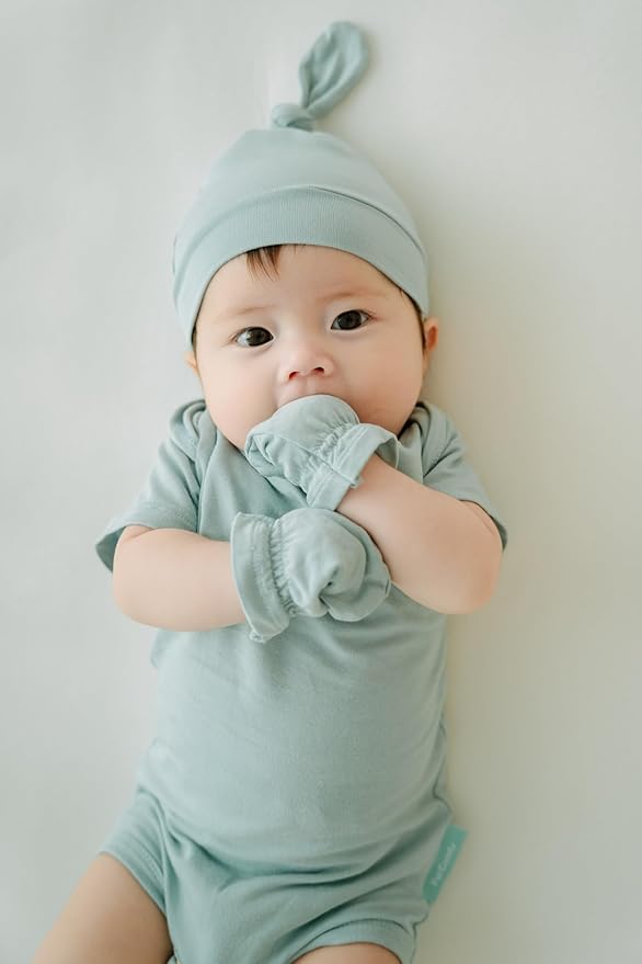 SuperSoft Baby Mittens, Bamboo Viscose Infant Newborn Mittens for Girls Boys No Scratch Gloves 6 Pack