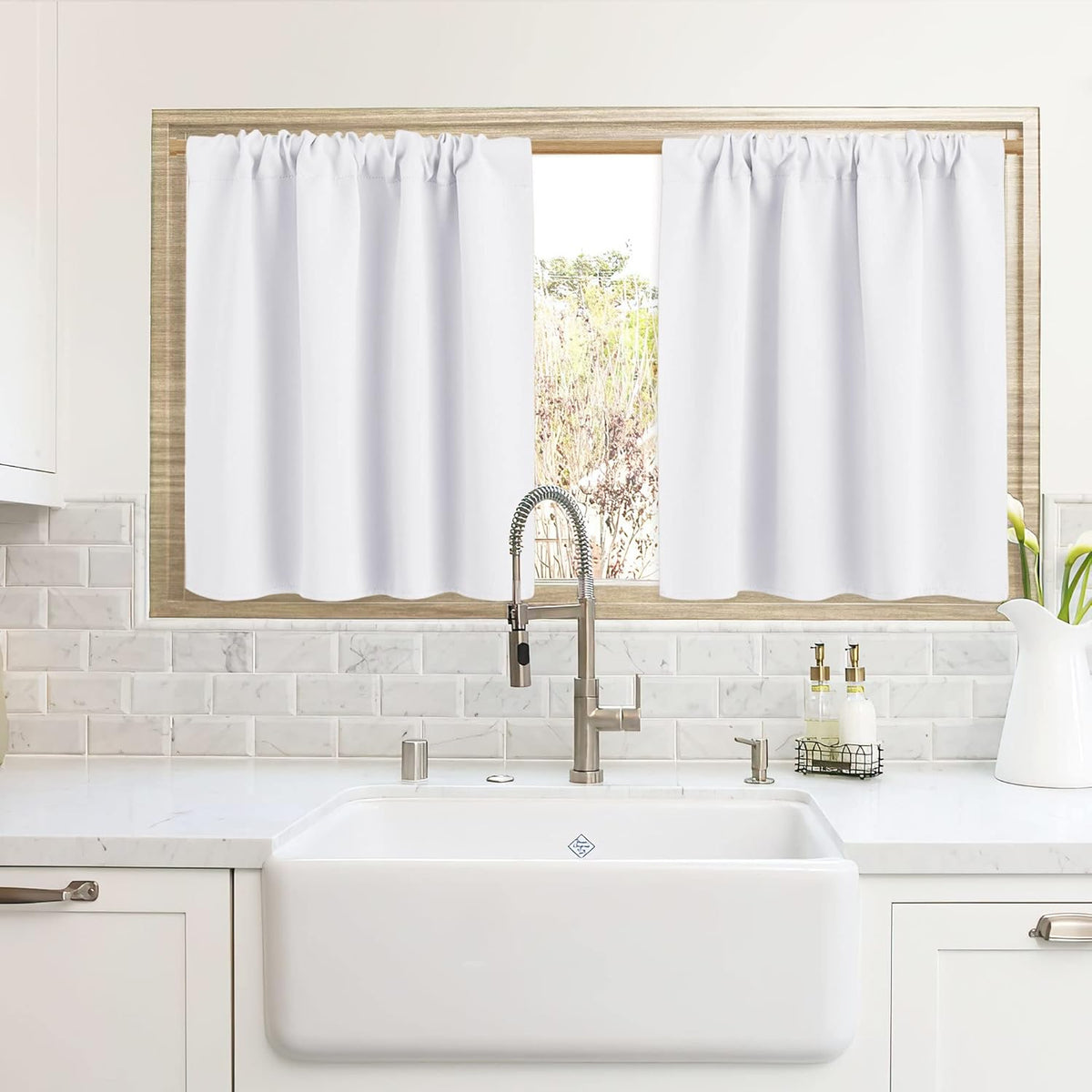 RYB HOME Blackout Curtains for Kitchen, Over Sink Privacy Curtains Window Decor, Thermal Insulating Drapes for Bathroom Cafe Bedroom Small Window, W 42 x L 24 inch, Pure White, 2 Panels