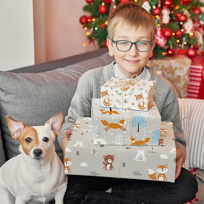 WRAPLULU Fox Wrapping Paper - 4 Jumbo Sheets, 28 * 40 Inches - Woodland Christmas Gift Wrap with Stars Floral and Leave, Perfect for Xmas, Birthdays, Baby Showers, Weddings