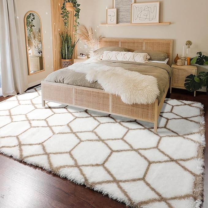 ONASAR Large Living Room Area Rug 6x9, White and Beige Geometric Rugs Floor Mat for Bedroom Home Decor Aesthetic, Soft Fuzzy Shaggy Plush Fluffy Moroccan Carpet for Dorm Classroom Farmhouse