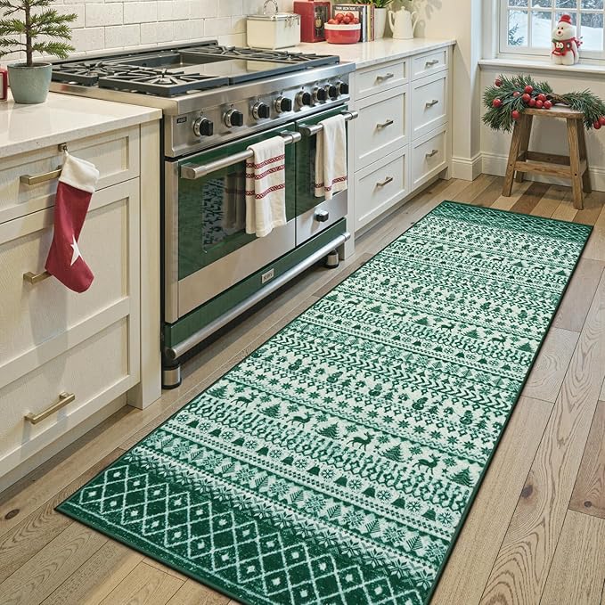 Christmas Kitchen Runner Rug, 2x6 Rug Runners for Hallways Non Slip, Low Pile Soft Washable Bathroom Runner Rug, Xmas Winter Holiday Home Decor Carpet Runners for Bedroom Laundry