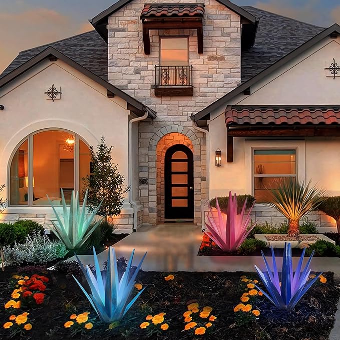 Large Tequila Rustic Sculpture, Rustic Metal Agave Plants for Outdoor Patio Yard, Home Decor Hand Painted Metal Agave Garden Yard Statue, Outdoor Lawn Ornaments (Dark Blue - L (W/Solar Light))
