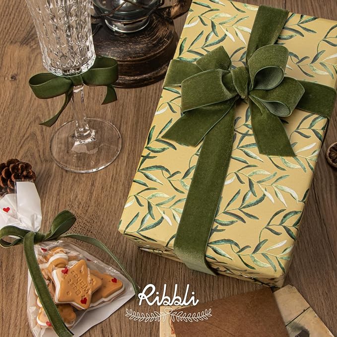 Ribbli Moss Green Velvet Ribbon,Polyester Velvet 1 Inches Continuous10-Yard Spool,Christmas Ribbon for Gift Wrapping,Floral Bouquets, Home Decor