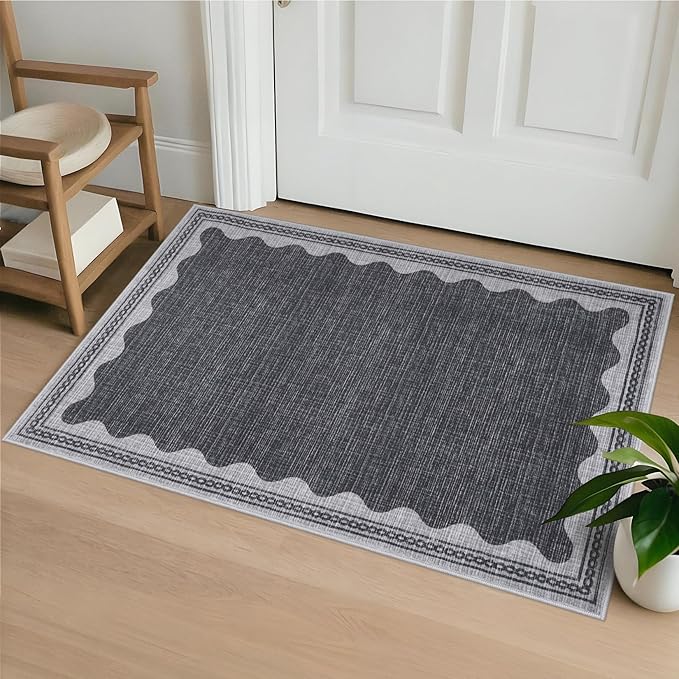 Scalloped Rug 2x3 Rugs for Entryway, Solid Grey Rug Small Area Rug Non Slip Scalloped Bath Mat, Washable Rugs Front Door Mat Indoor Entrance,Soft Girls Nursery Dorm Carpet for Bedroom Kitchen