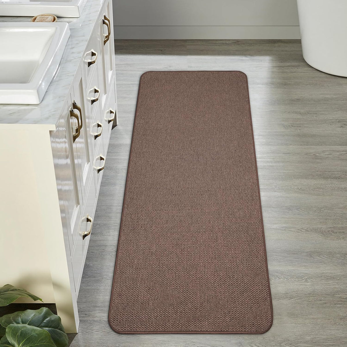Bath Mat,Ultra Thin Bathroom Runner Rugs,Large Bath Mats for Bathroom,Quick Dry,Non-Slip,Machine Washable,Low Pile,Bath Rug,Shower Outside,Sink,Home Decor Accessories.Brown,2'x5'（24x60inch）